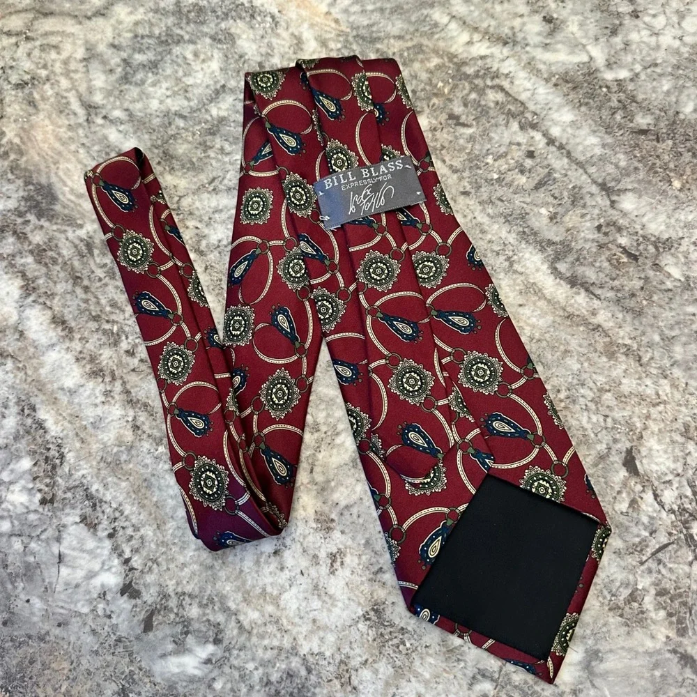 100% Silk Tie Bill Blass expressly for Lord & Taylor Burgundy Gold Blue Classic
